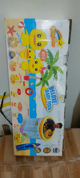 kolam baby spa duck 90x90