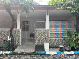 Dijual Rumah adem dekat dengan akses jalan besar sby barat