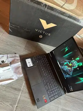 Laptop Gaming Ryzen 5 7535H RX 6550M RAM 24GB SSD 512GB HP Victus 15