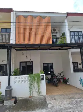 Rumah Minimalis Lokasi Strategis di Bintara Jaya