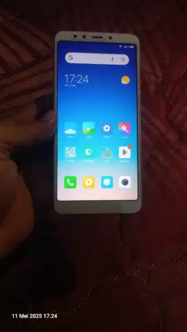 Xiaomi redmi 5 ram 3/32 hp charger