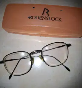 Preloved kacamata minus lensa potocromic