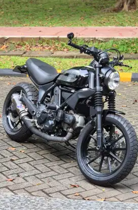 Jual Ducati Scrambler 400 Black