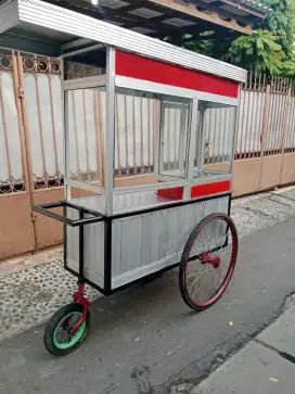 Gerobak alumunium bekas takoyaki ( nego tipis)