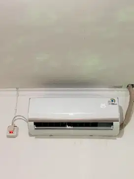 AC 1PK Inverter Midea MSIAF-09CRDN2X