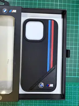 Casing Iphone 16 Pro BMW Original