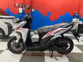 JUAL KREDIT MOTOR HONDA VARIO 125 CBSISS TAHUN 2018