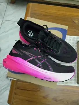 Sepatu Asics Gel-Kayani 31 women Black Magenta EUR 39.5 / 25 cm