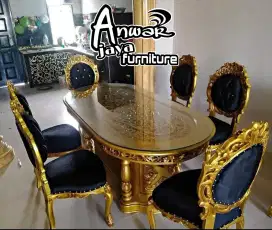 Meja makan ukiran virgin full kayu jati