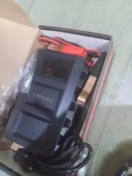Charger aki 20A