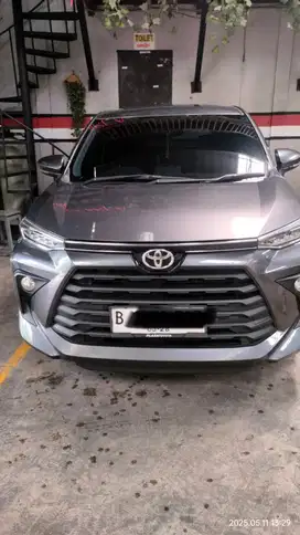 Dijual second Avanza 1,5 G manual 2023 warna abu abu metalic