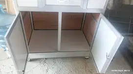 Dijual Etalase..