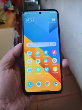Poco m6 black 8/256