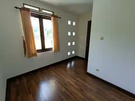 Rumah Nyaman Siap Huni di Pondok Hijau
