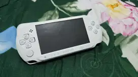 Dijual PSP Street