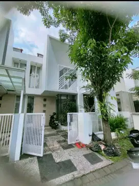 Dijual Cepat Rumah Bagus Siap Huni Permata Jingga dekat Kampus Malang