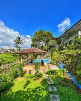 Di jual vila mewah luas tanah 2000 mtr lokasi di taman bunga Nusantara