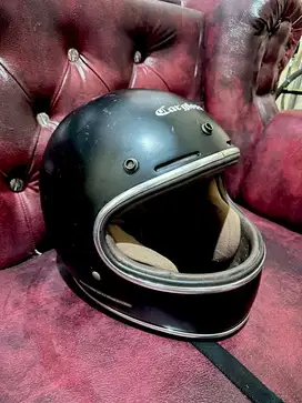 Helm Carglos Retro