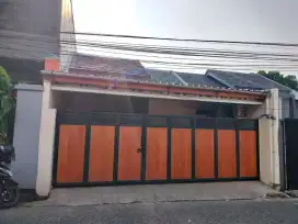 Di jual rumah bagus strategis di jatikramat bekasi