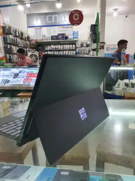 Microsoft surface 7pro pro 7 Core i7-1065G7 ram 16gb Ssd 512gb