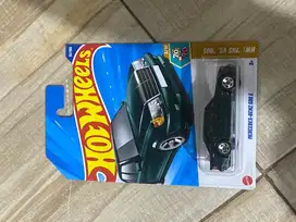 Hotwheels mercedez benz