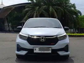 HONDA BRIO RS 1,2 MANUAL 2024 KM 4RB SEPERTI BARU