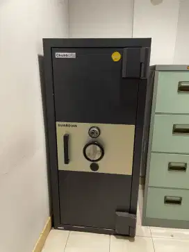 BRANGKAS SECOND EX BANK
