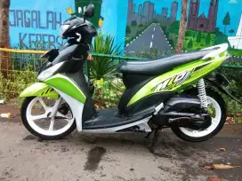 Yamaha Mio J 2012 Mulus Lengkap irit