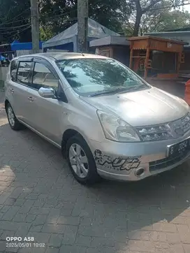 Livina 2008 plad b jakarta
