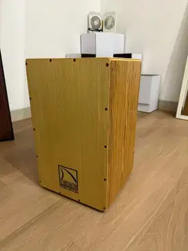 Cajon Tiburon Percussion