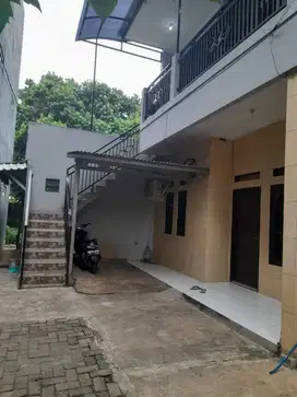 Di jual kosan 6 pintu letak strategis  full terisi
