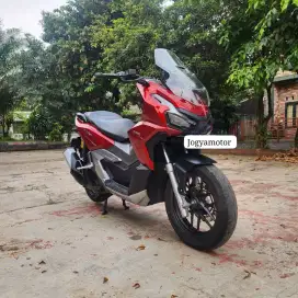 Honda ADV 160 CBS tahun 2022 KM LOW