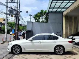 DIESEL LOW KM!! BMW 520 D TWIN POWER TURBO LUXURY PK 2018 / 520D