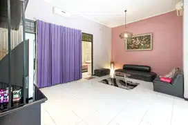 JUAL RUMAH Taman Pondok Indah Wiyung Surabaya