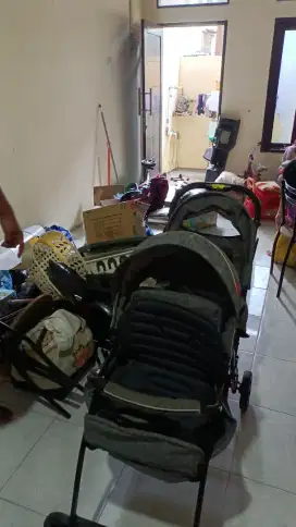 Stroler untuk anak kembar