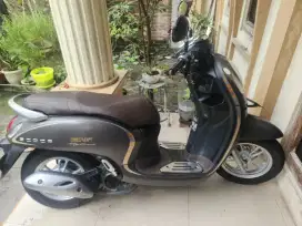 Scoopy keyless coklat 2021 gbm