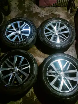 Velg original Fortuner vrz r18