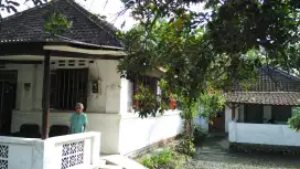 DIJUAL Rumah Asri dan Luas
