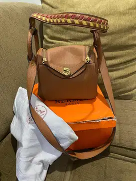 Tas hermes mini lindy brown leather zip riri good