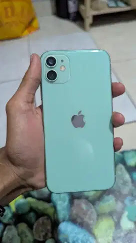 iPhone 11 128gb inter