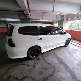 Nissan Livina 2013 Bensin