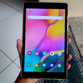 SAMSUNG GALAXI TAB A8 2019(T295)

Kondisi siap pakai,
