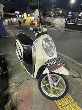 Honda scoopy 2013