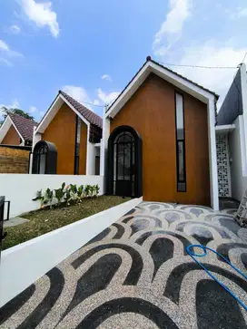 Dijual Rumah di Greenland Tidar Malang
