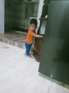 Butuh pengasuh dri jam 8 pagi sampai sore jam 5