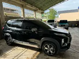 Xpander Cross 1.5 A/T Premium Package
