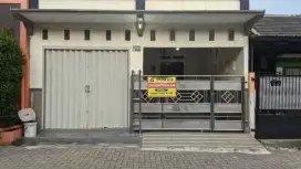 Dikontrakan rumah TAHUNAN di Tajur - Kota Bogor Timur