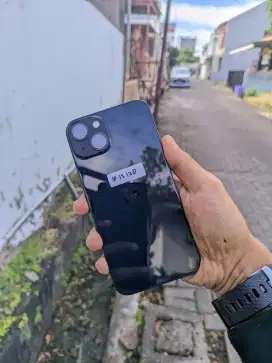 iphone 13 128GB ibox on garansi bh 100 lengkap mulus normal