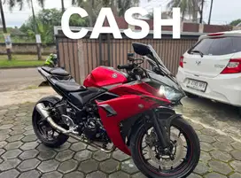 (CASH) Yamaha YZF R25 2015