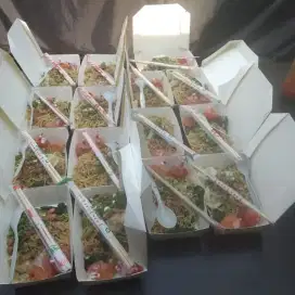 Pria tukang masak pengalaman